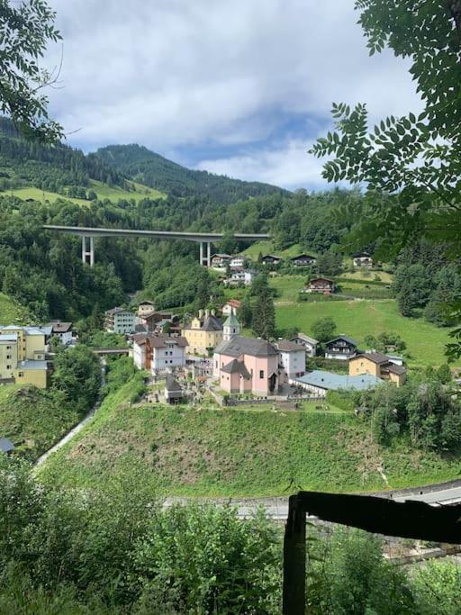 Willa Kleine Alpenhuette In Lend 2024 Neben Der Salzach Zewnętrze zdjęcie